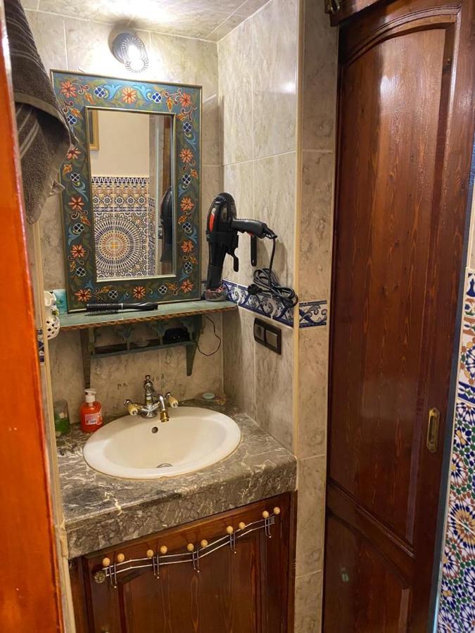 Appartement Meuble 5 Personnes En Plein Centre Ville 라바트 외부 사진